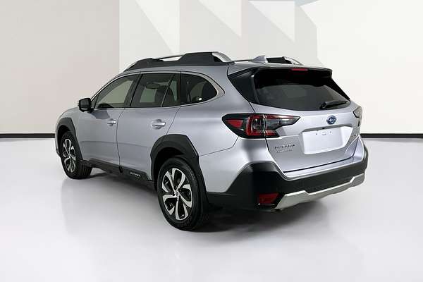 2021 Subaru OUTBACK AWD TOURING MY21