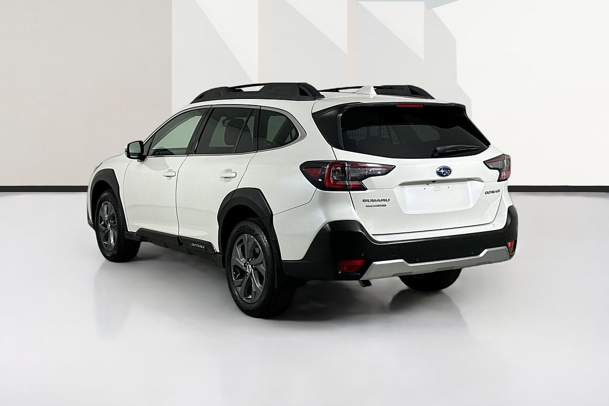 2021 Subaru OUTBACK AWD MY21