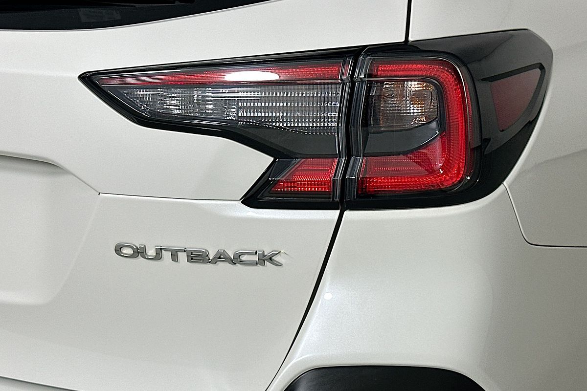 2021 Subaru OUTBACK AWD MY21