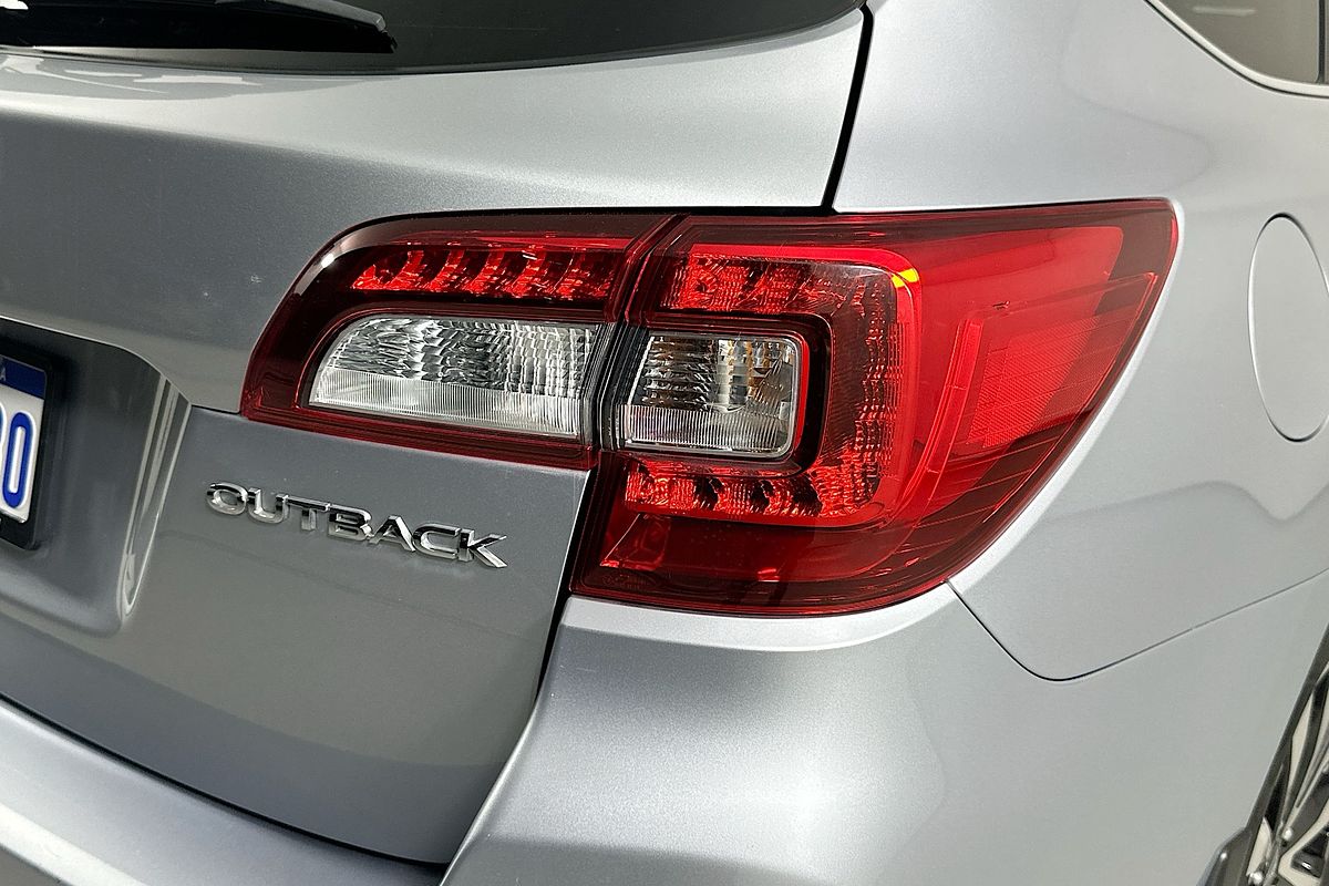 2017 Subaru OUTBACK 2.5i  AWD MY17