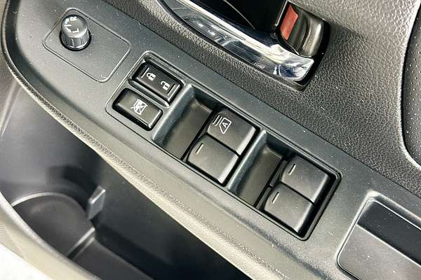 2014 Subaru XV 2.0i-S MY14