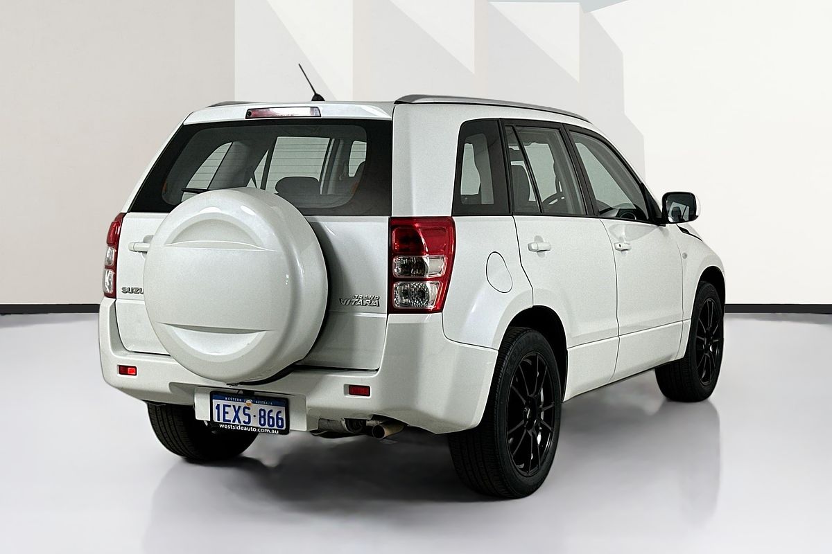 2015 Suzuki GRAND VITARA NAVIGATOR (4x2) JB MY15