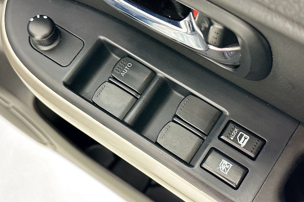 2015 Suzuki GRAND VITARA NAVIGATOR (4x2) JB MY15