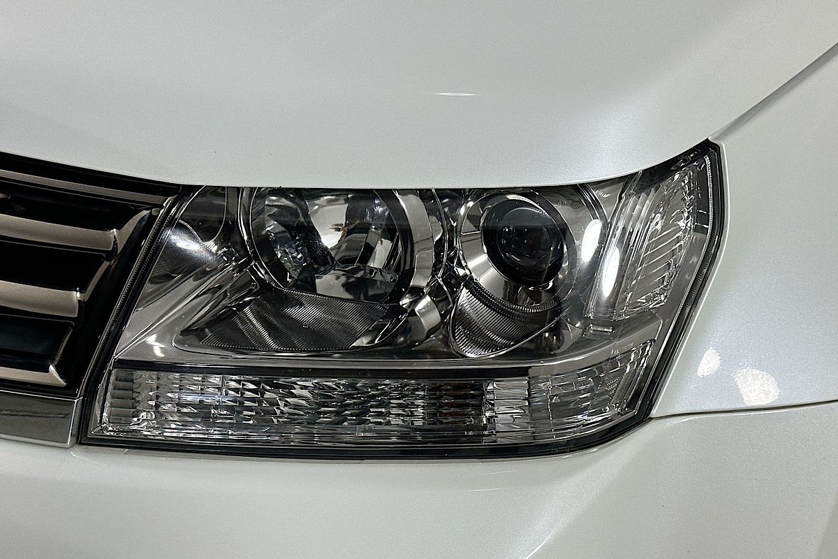 2015 Suzuki GRAND VITARA NAVIGATOR (4x2) JB MY15