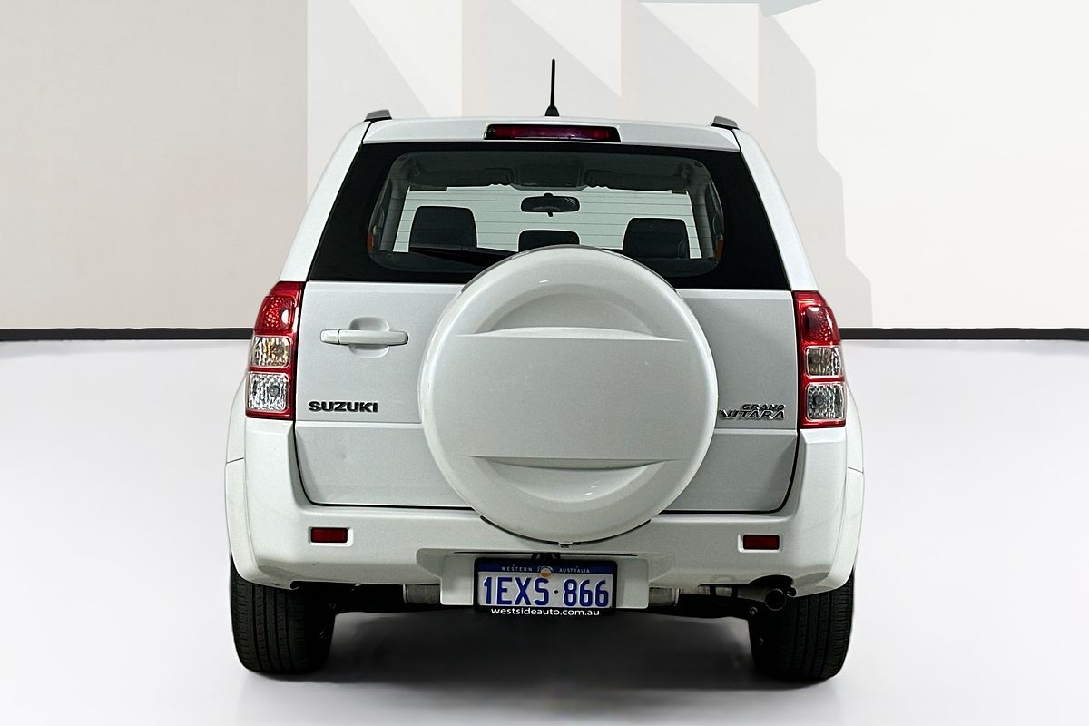 2015 Suzuki GRAND VITARA NAVIGATOR (4x2) JB MY15