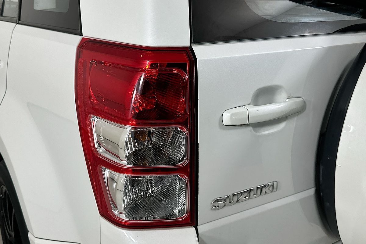 2015 Suzuki GRAND VITARA NAVIGATOR (4x2) JB MY15