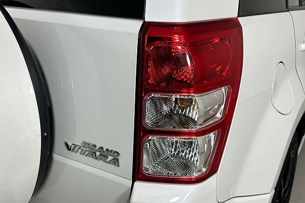 2015 Suzuki GRAND VITARA NAVIGATOR (4x2) JB MY15