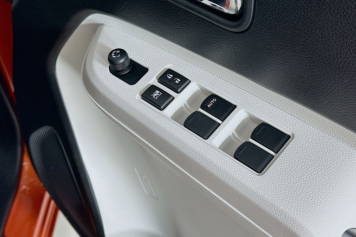 2018 Suzuki IGNIS GL MF