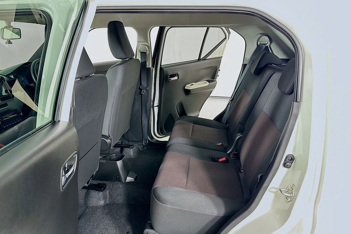 2018 Suzuki IGNIS GLX MF