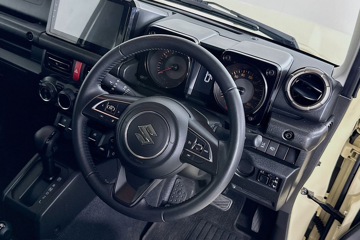2022 Suzuki Jimny GLX GJ