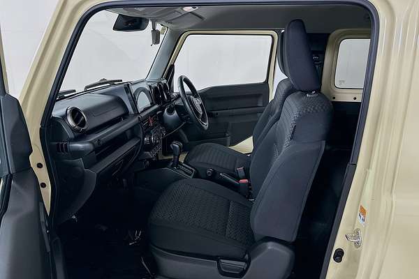 2022 Suzuki Jimny GLX GJ