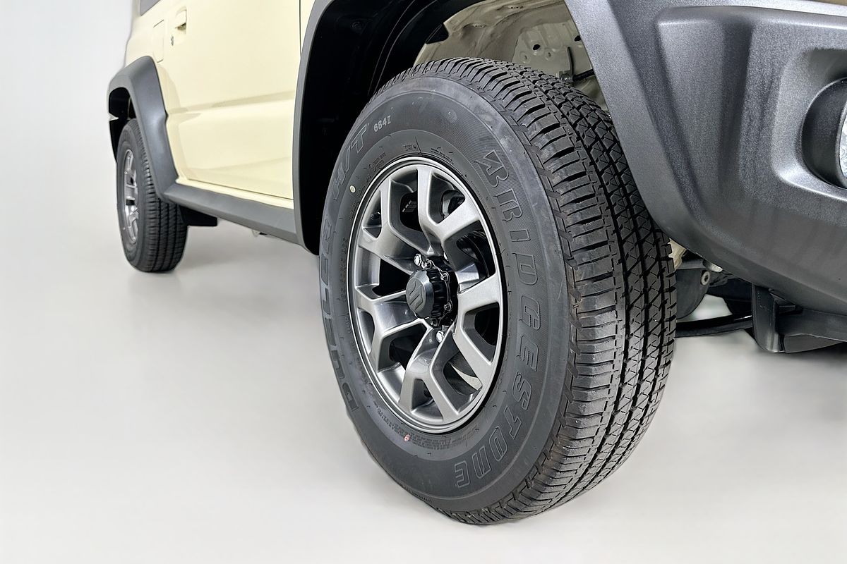 2022 Suzuki Jimny GLX GJ