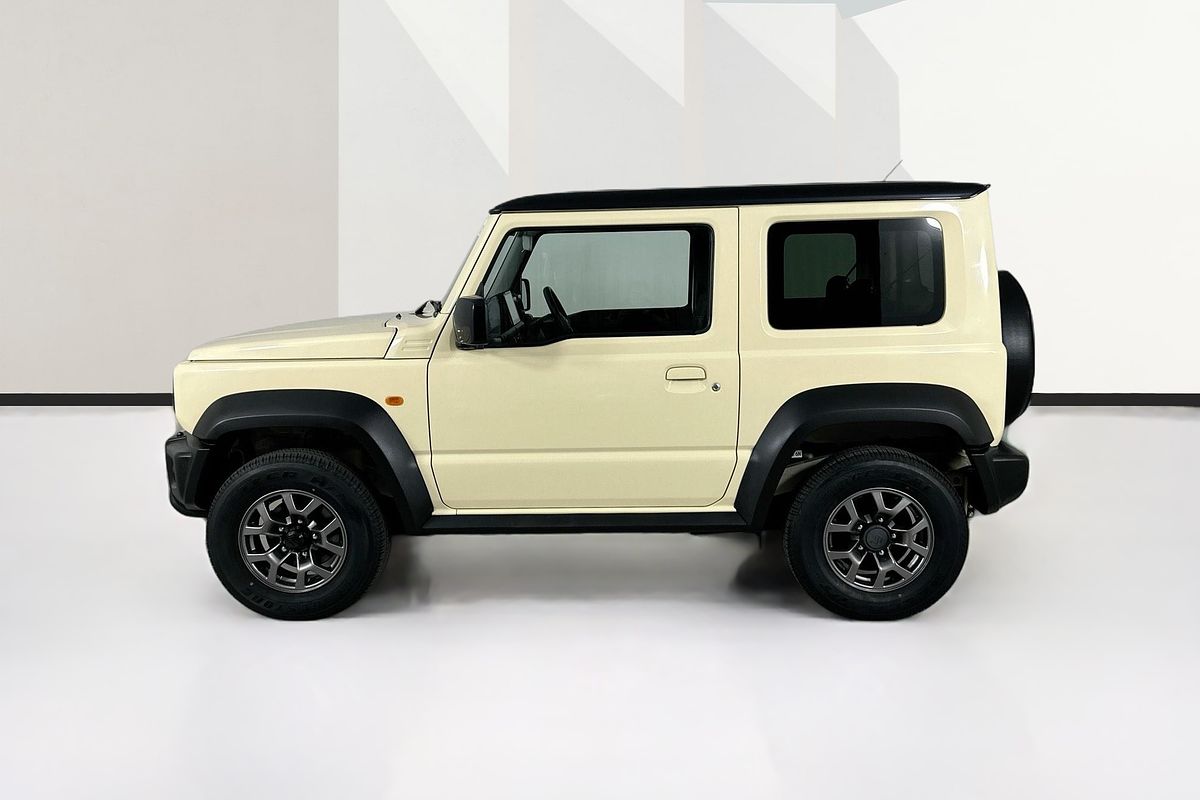 2022 Suzuki Jimny GLX GJ