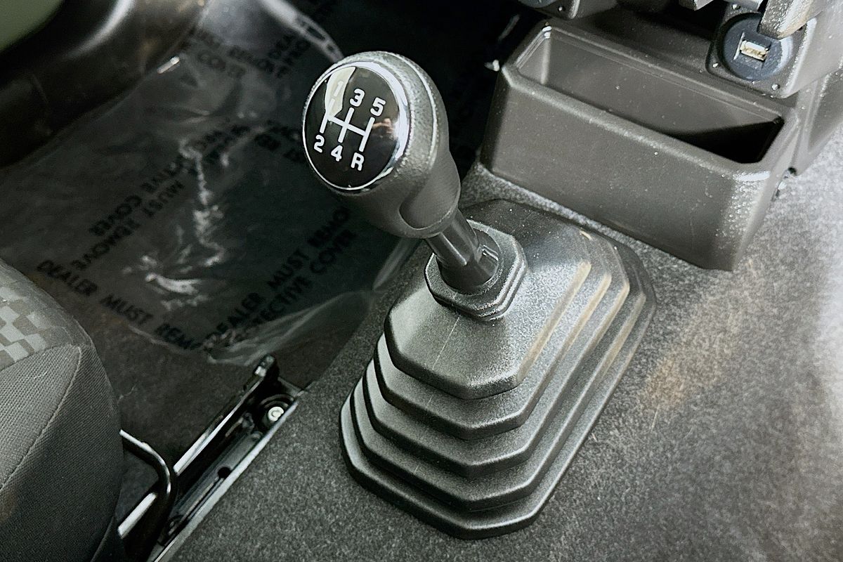 2023 Suzuki JIMNY GLX GJ