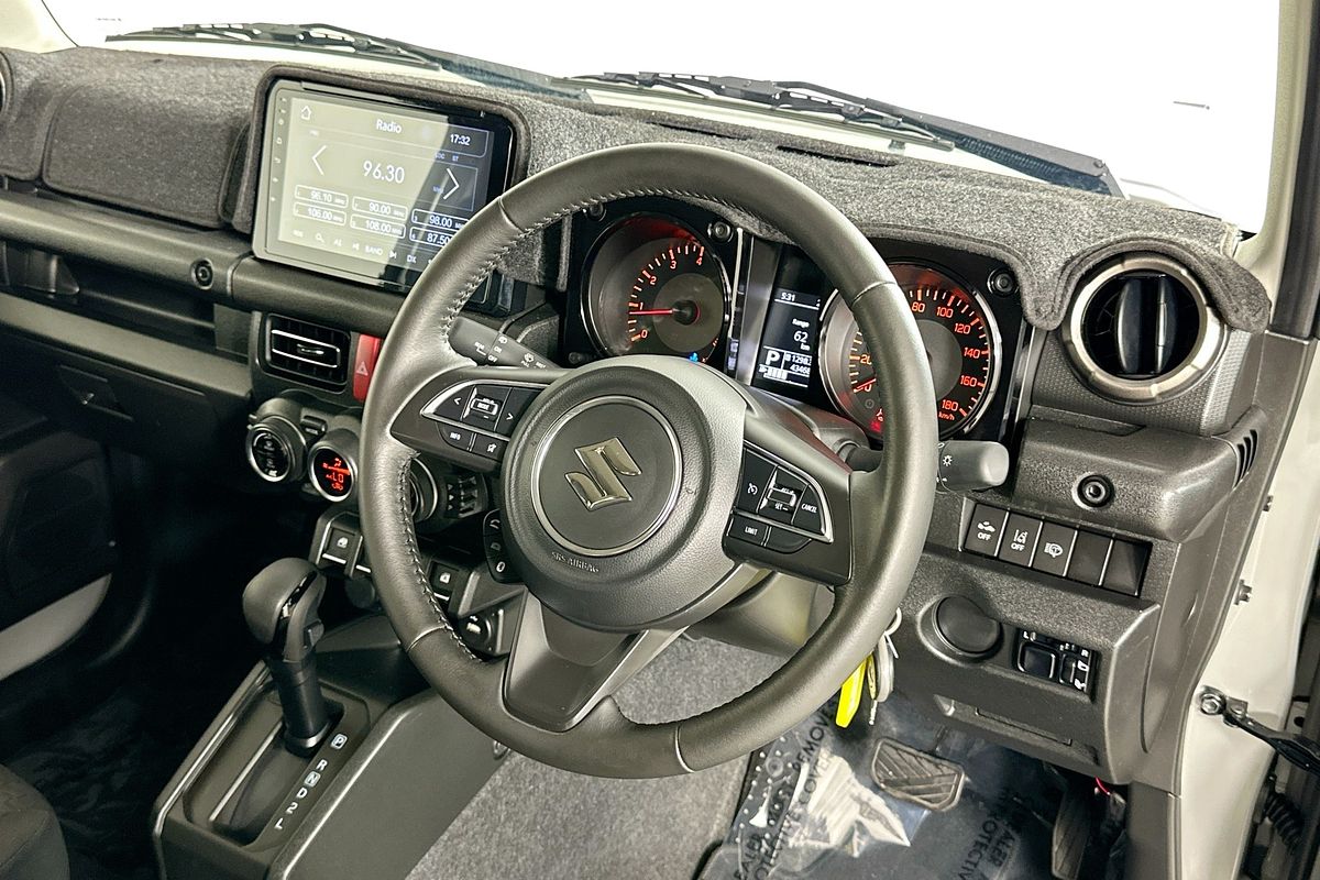 2022 Suzuki Jimny GLX GJ