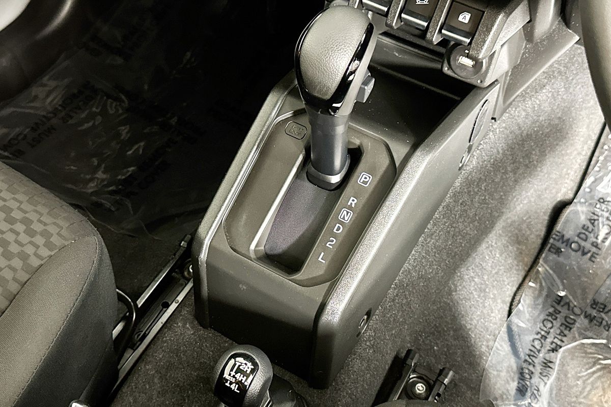 2022 Suzuki Jimny GLX GJ