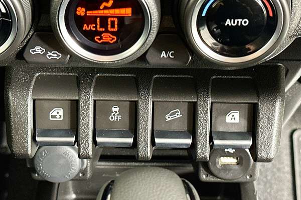 2022 Suzuki Jimny GLX GJ