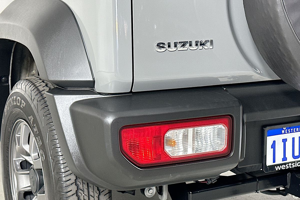 2022 Suzuki Jimny GLX GJ