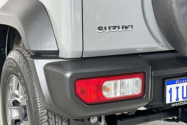 2022 Suzuki Jimny GLX GJ