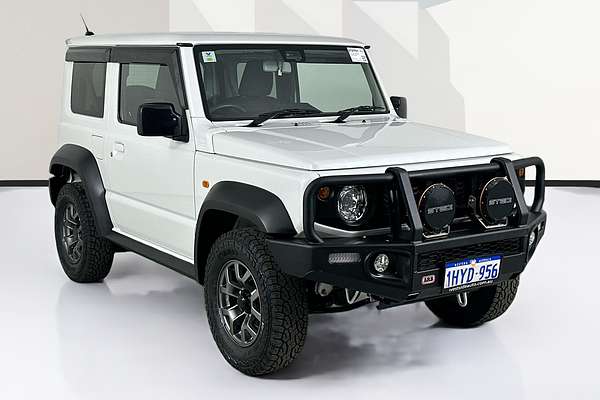 2022 Suzuki Jimny GLX GJ
