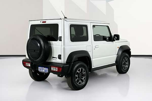 2023 Suzuki Jimny GLX GJ