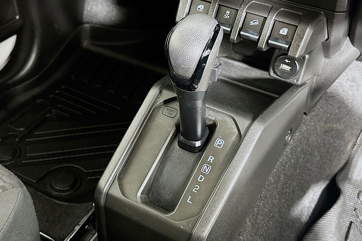 2022 Suzuki Jimny GLX GJ