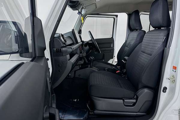 2024 Suzuki JIMNY XL