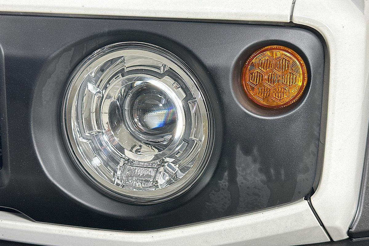 2022 Suzuki Jimny GLX GJ