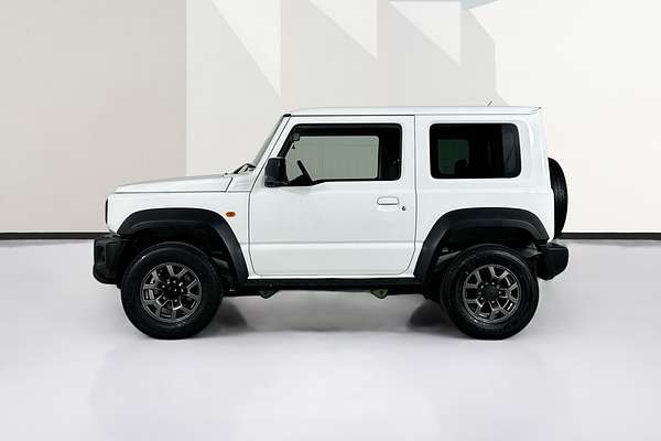 2022 Suzuki Jimny GLX GJ