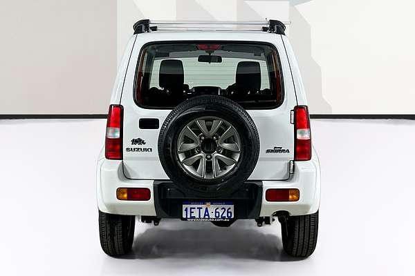2015 Suzuki Jimny  MY15