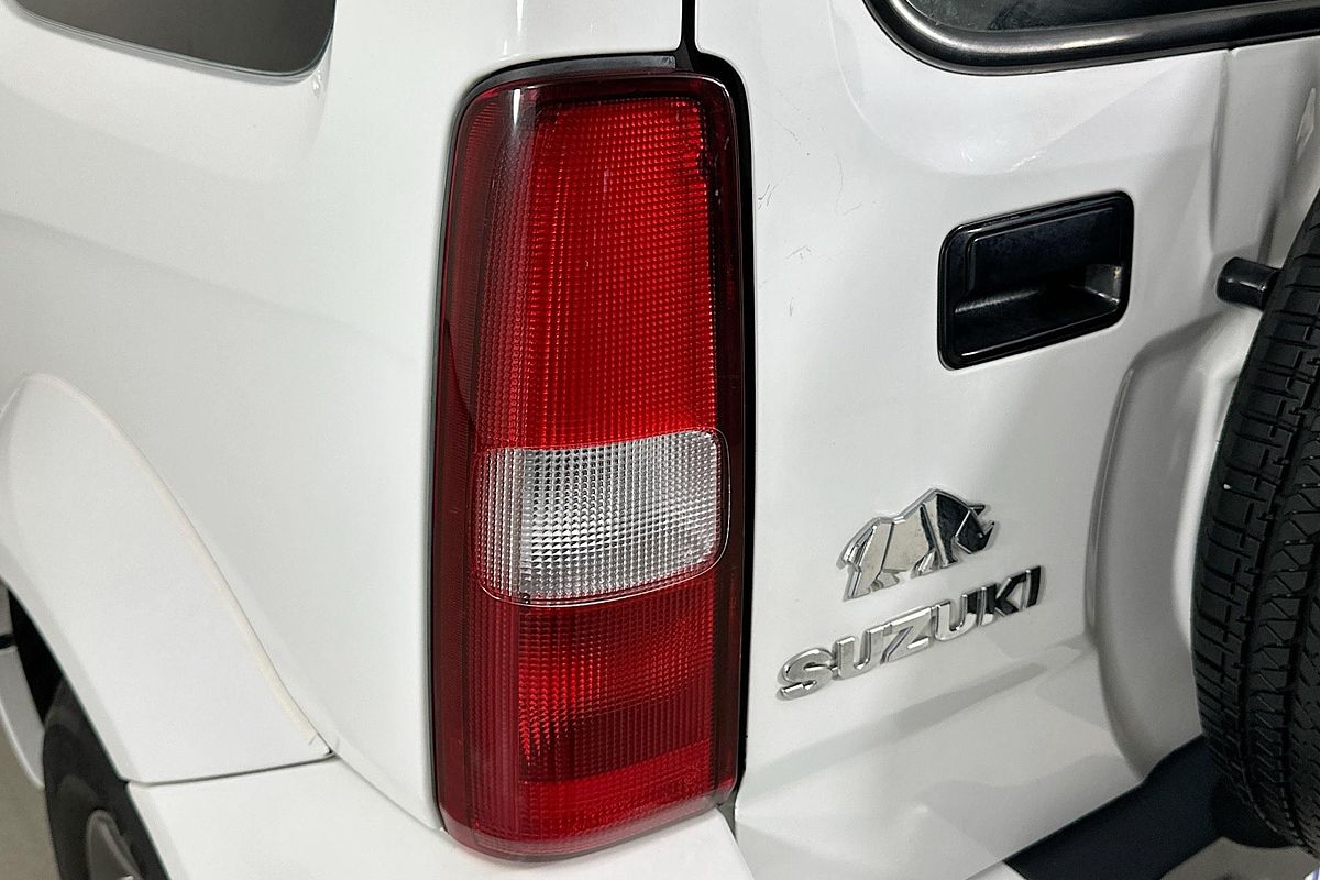 2015 Suzuki Jimny  MY15