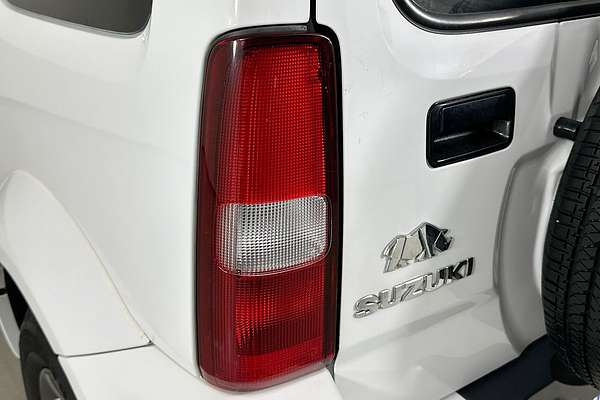 2015 Suzuki Jimny  MY15