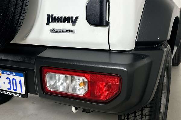 2022 Suzuki Jimny GLX GJ