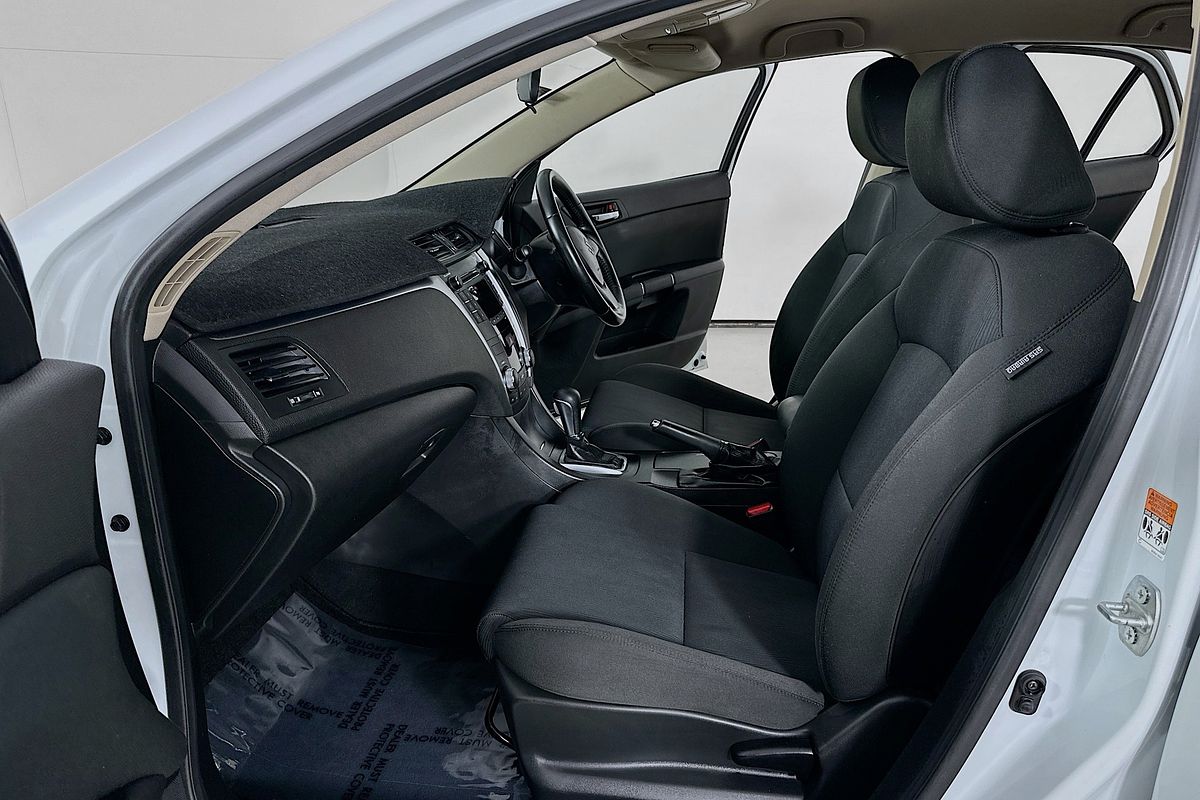 2010 Suzuki KIZASHI XL FR