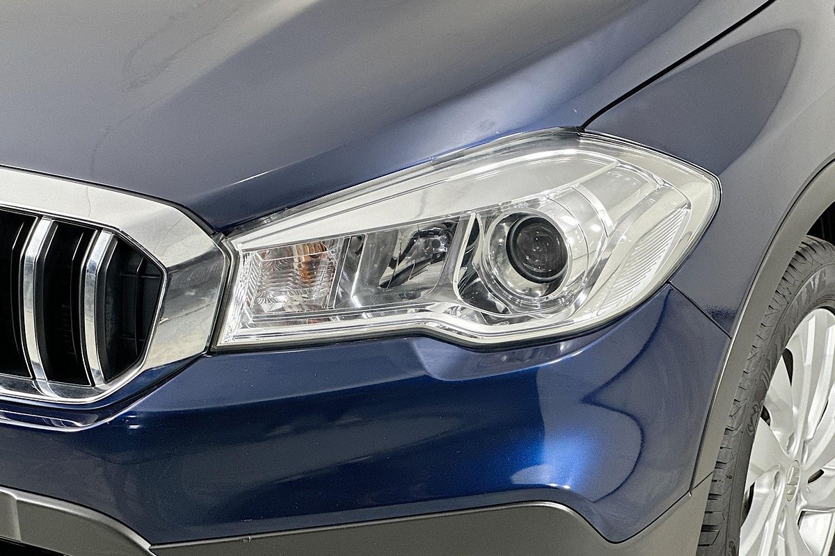2019 Suzuki S-CROSS TURBO (2WD)