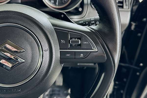 2017 Suzuki SWIFT GLX TURBO AL