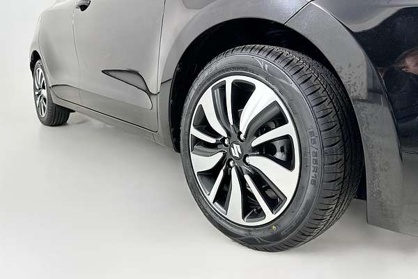 2017 Suzuki SWIFT GLX TURBO AL