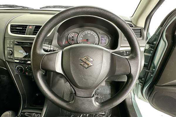 2011 Suzuki SWIFT GA FZ