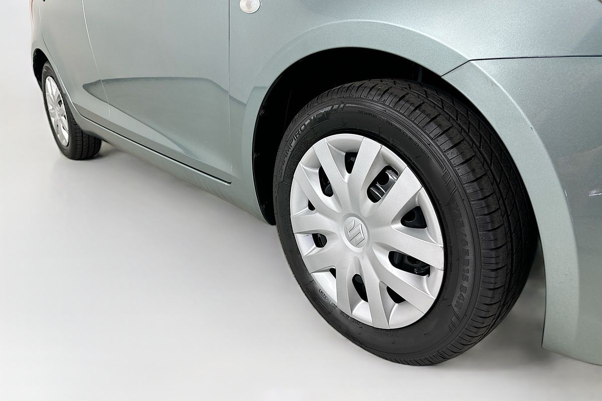 2011 Suzuki SWIFT GA FZ