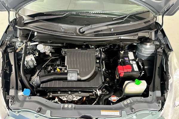 2011 Suzuki SWIFT GA FZ