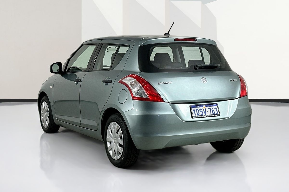 2011 Suzuki SWIFT GA FZ