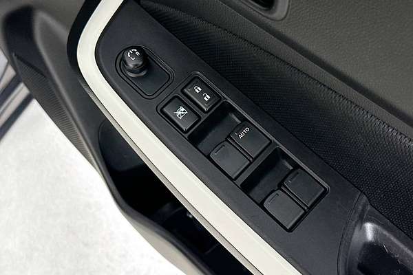 2023 Suzuki Swift GL NAVI AZ SERIES II