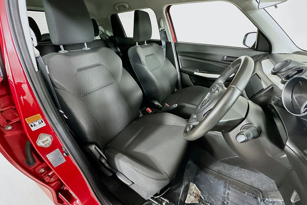 2022 Suzuki SWIFT GL NAVI AZ SERIES II