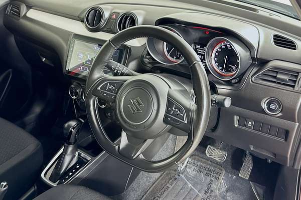 2022 Suzuki SWIFT GL NAVI AZ SERIES II