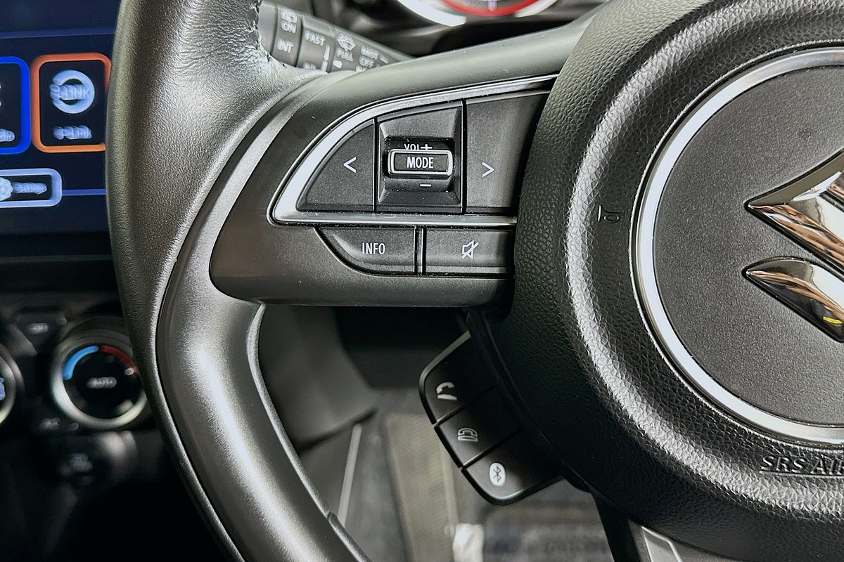 2022 Suzuki SWIFT GL NAVI AZ SERIES II