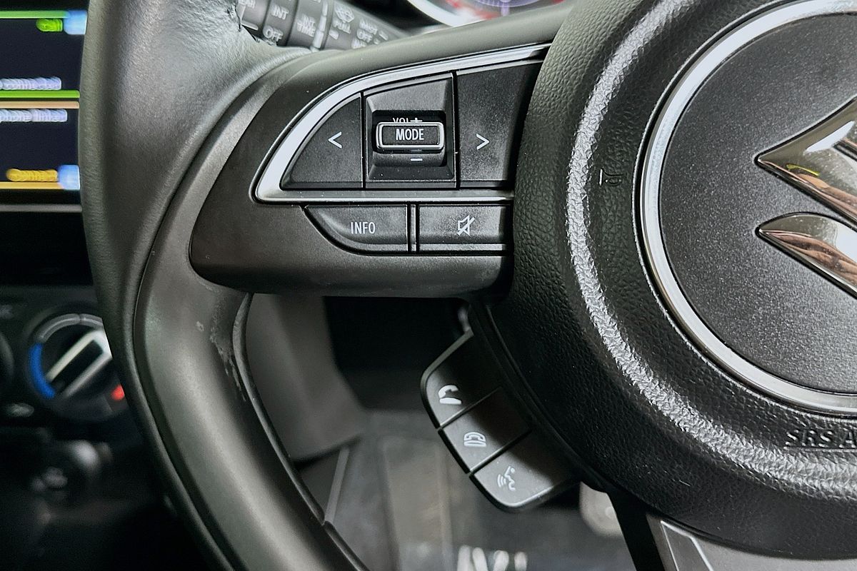 2021 Suzuki SWIFT GL NAVI AZ SERIES II