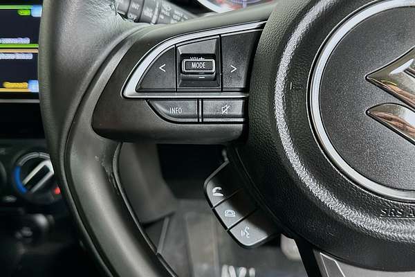 2021 Suzuki SWIFT GL NAVI AZ SERIES II