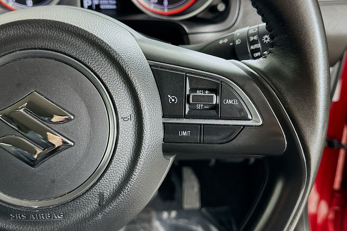 2022 Suzuki SWIFT GL NAVI AZ SERIES II