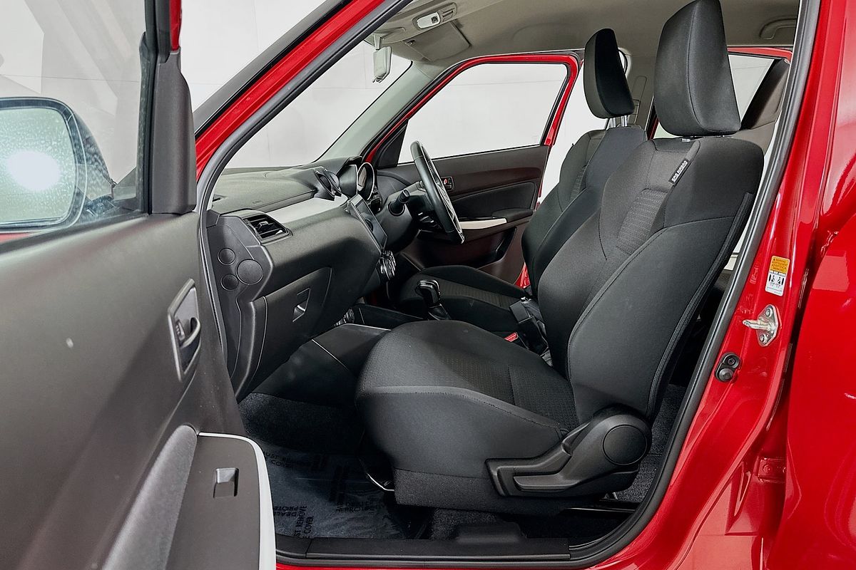 2022 Suzuki SWIFT GL NAVI AZ SERIES II