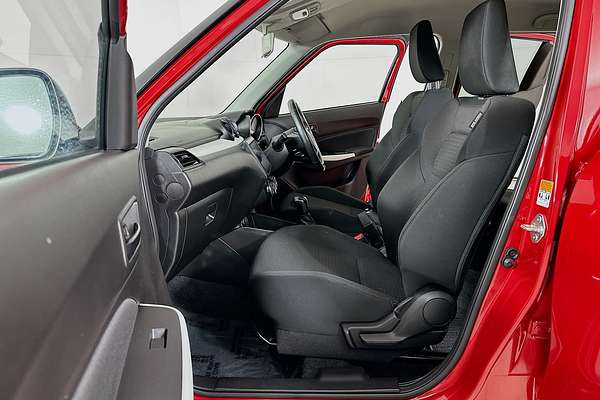 2022 Suzuki SWIFT GL NAVI AZ SERIES II